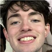 Insegnante di madrelingua Inglese offre lezioni per ragazzi e adulti di livello principiante o intermedio (fino al B2).